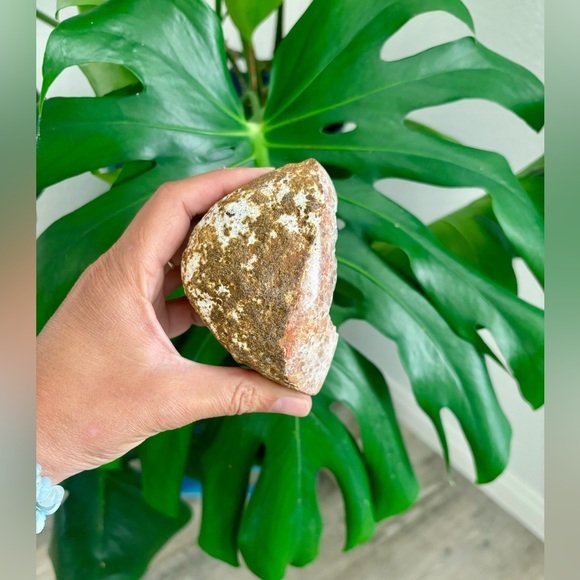 Agate Geode - Picture 2 of 6